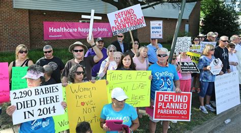 Planned parenthood richmond - RICHMOND, Va. -- Planned Parenthood has called for a 1 p.m. rally in Richmond to speak out in favor of a woman's rights to abortion access. The rally was announced minutes after the U.S. Supreme ...